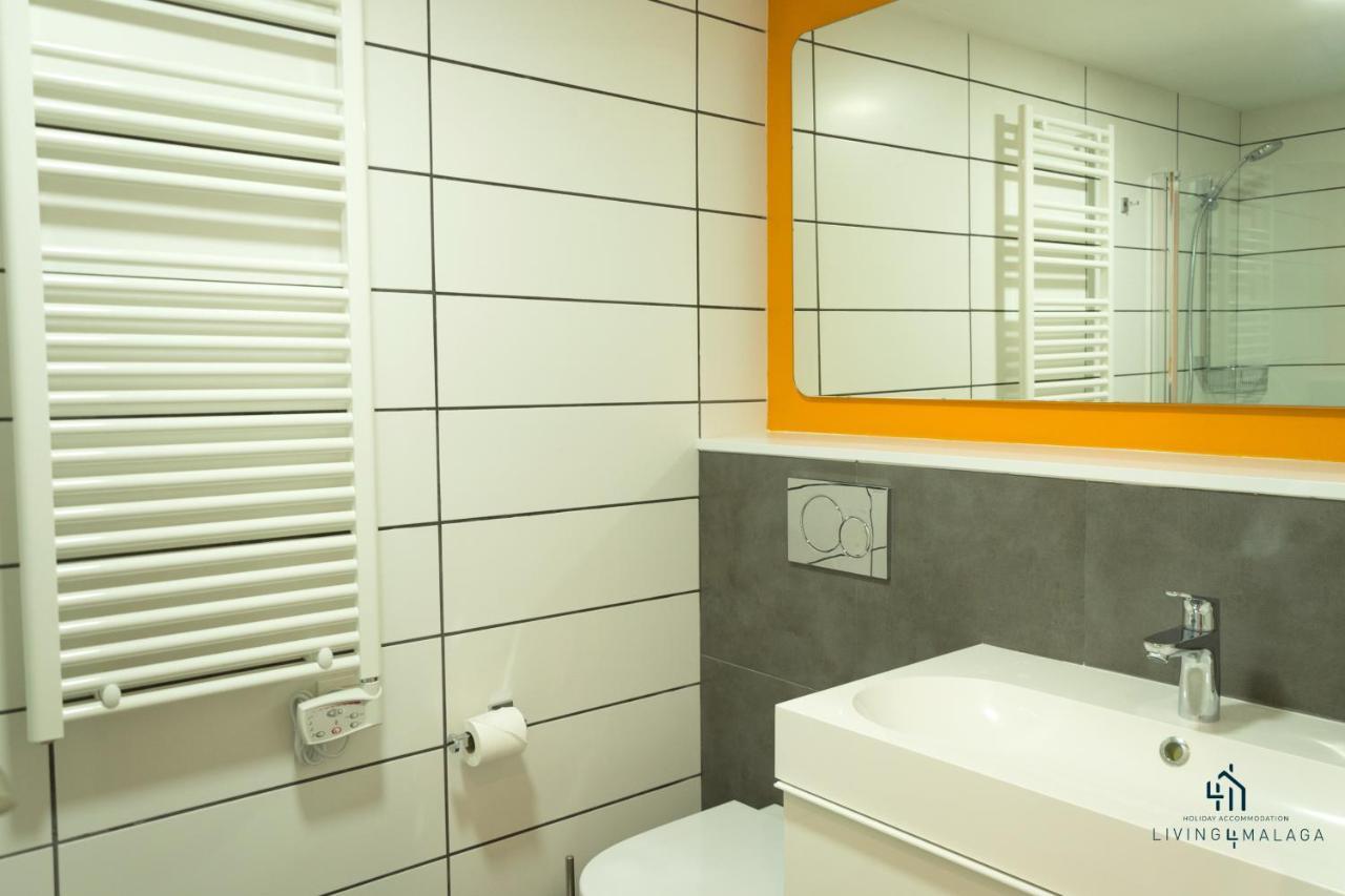 Living4Malaga Arenal Superior Beach ภายนอก รูปภาพ